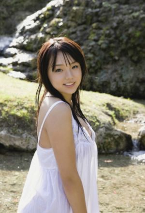 为什么女生的内裤总是湿_高清字幕版在线播放