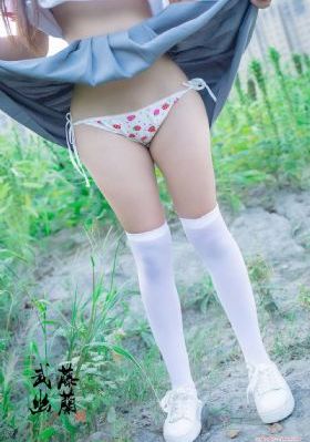 公交车玩弄漂亮女教师小说_BD韩语在线播放